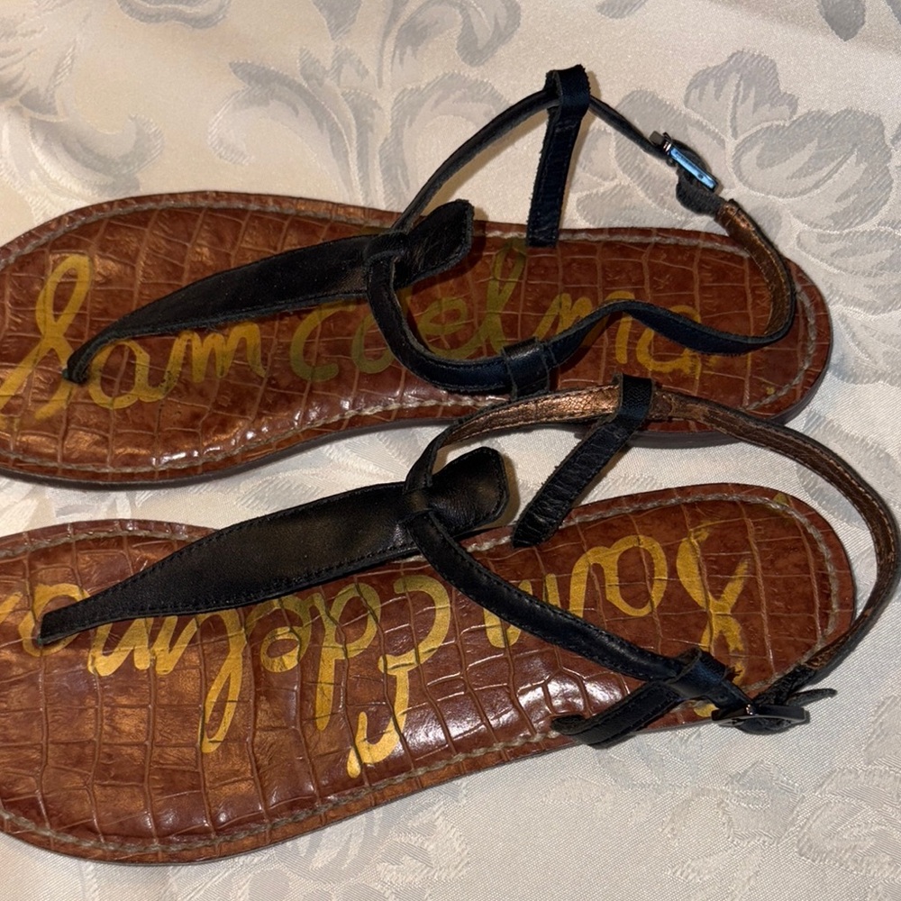 SAM EDELMAN blk thong sandals w/bkstrap, size 7.5  $14